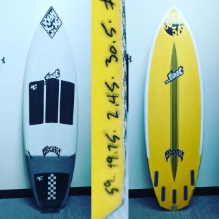 This just in
@lostsurfboards Rocket Redux
5'9" x 19.75 x 2.45 x 30.5L
$599
Cruise on by #anotherridesurfshop