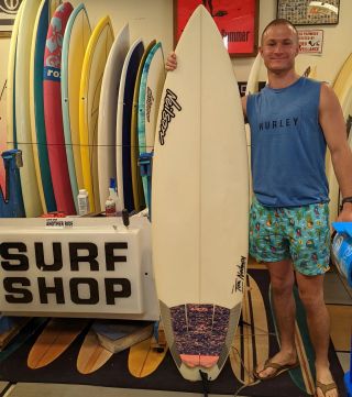 @neilson_surfboards another one of our #florida #localbuiltsurfboards that is a popular choice among many available here  #theusedsurfboardsource for superior #surfboards for everyone to have and #enjoyanotherride